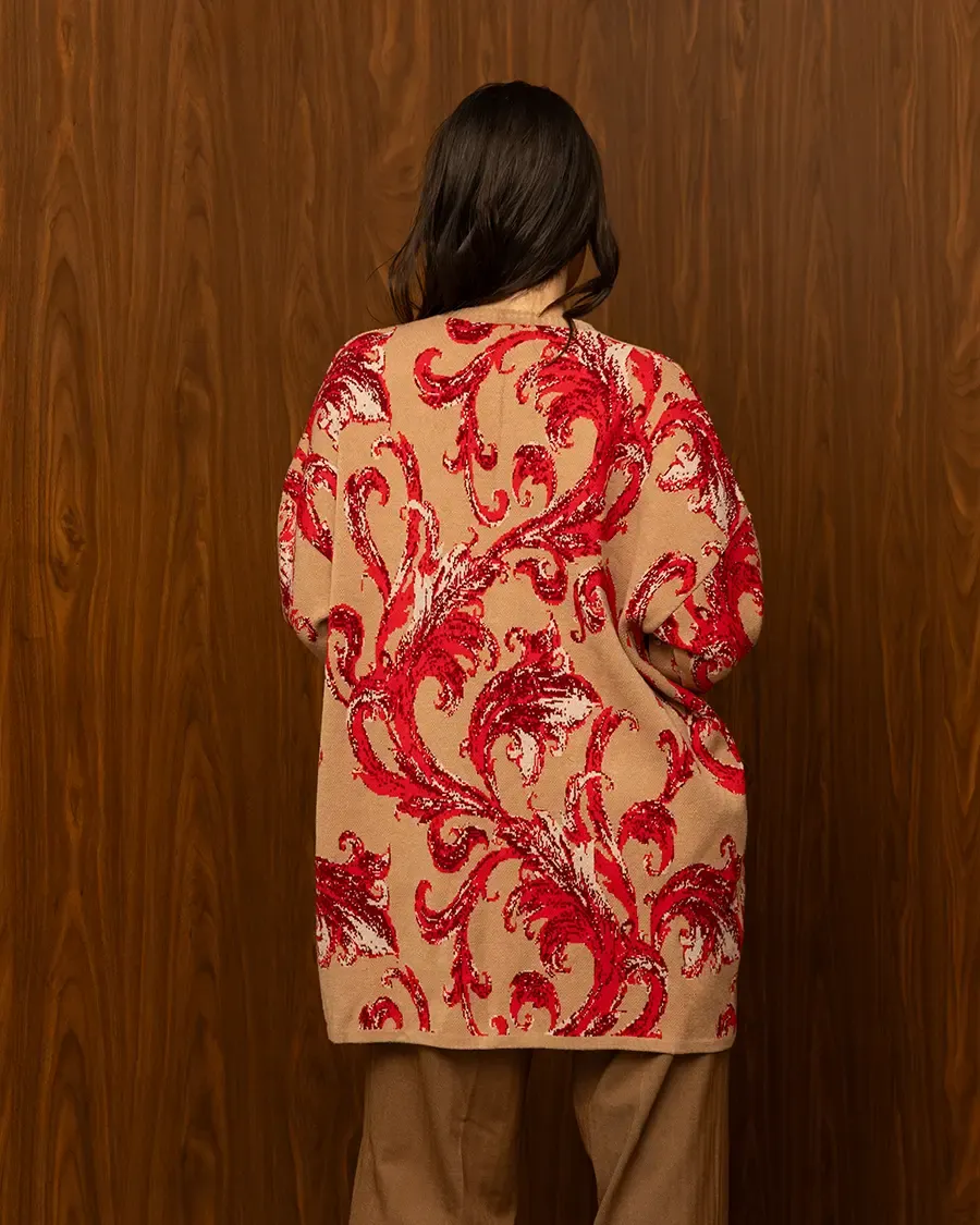 RED BAROQUE CARDIGAN – Μπεζ πλεκτή ζακέτα με κόκκινο baroque μοτίβο