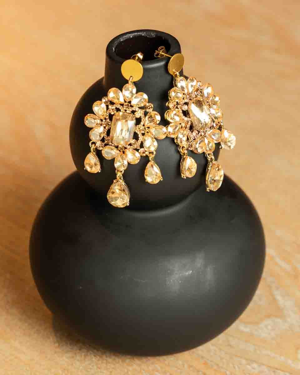 SCARLET AURA EARRINGS – GOLD