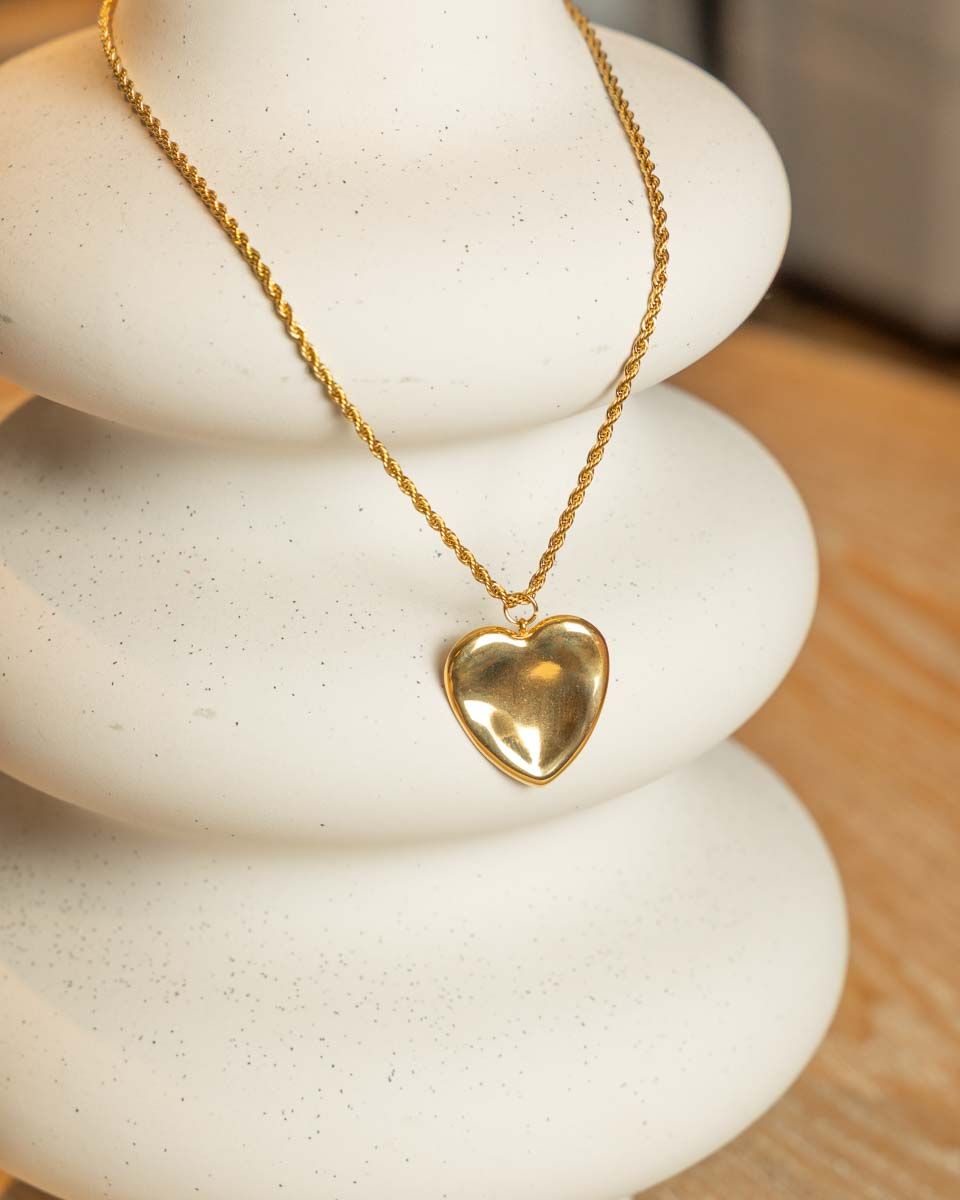 GOLDEN SOUL PENDANT