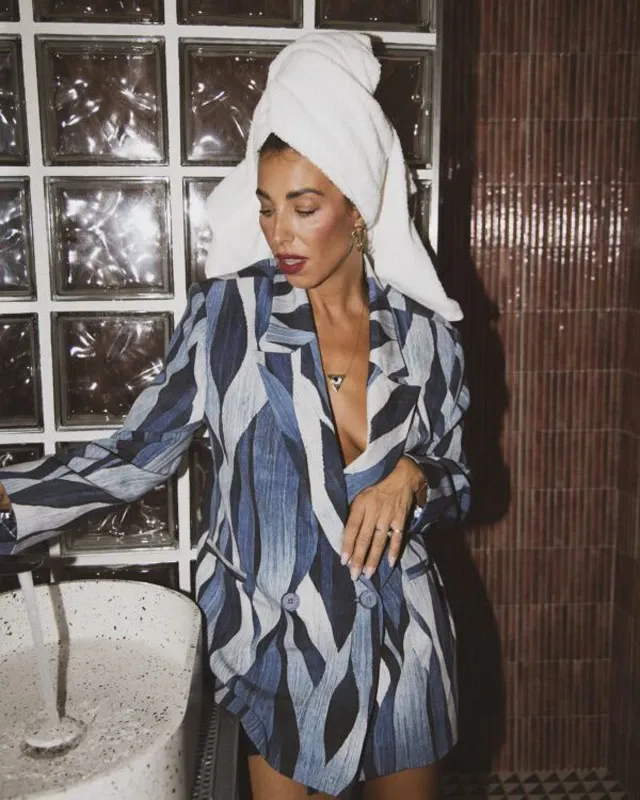WATERFALL JACKET